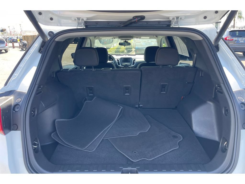 Used 2021 Chevrolet Equinox LT FWD image 17