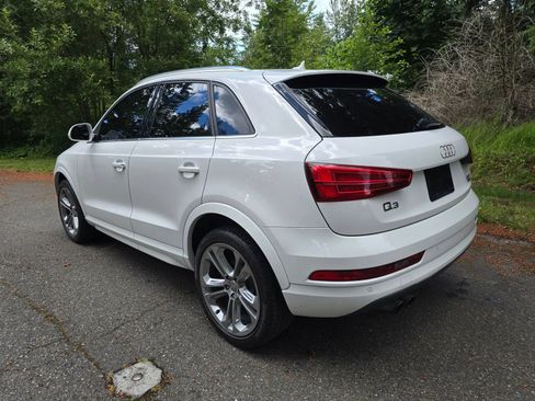Used 2016 Audi Q3 2.0T Premium Plus w/ Technology Package AWD/4WD image 3