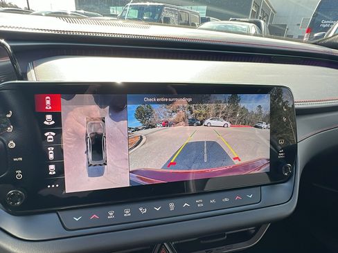 Used 2024 Dodge Charger R/T w/ Plus Group image 29