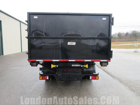 Used 2024 Isuzu NQR image 5