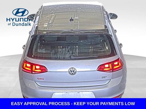 Used 2017 Volkswagen GTI Sport image 8
