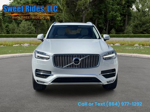 Used 2017 Volvo XC90 T6 Inscription w/ Vision Package image 2