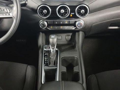 Used 2023 Nissan Sentra SV FWD image 24
