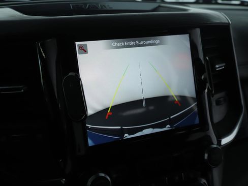 Used 2024 RAM 1500 Laramie image 14