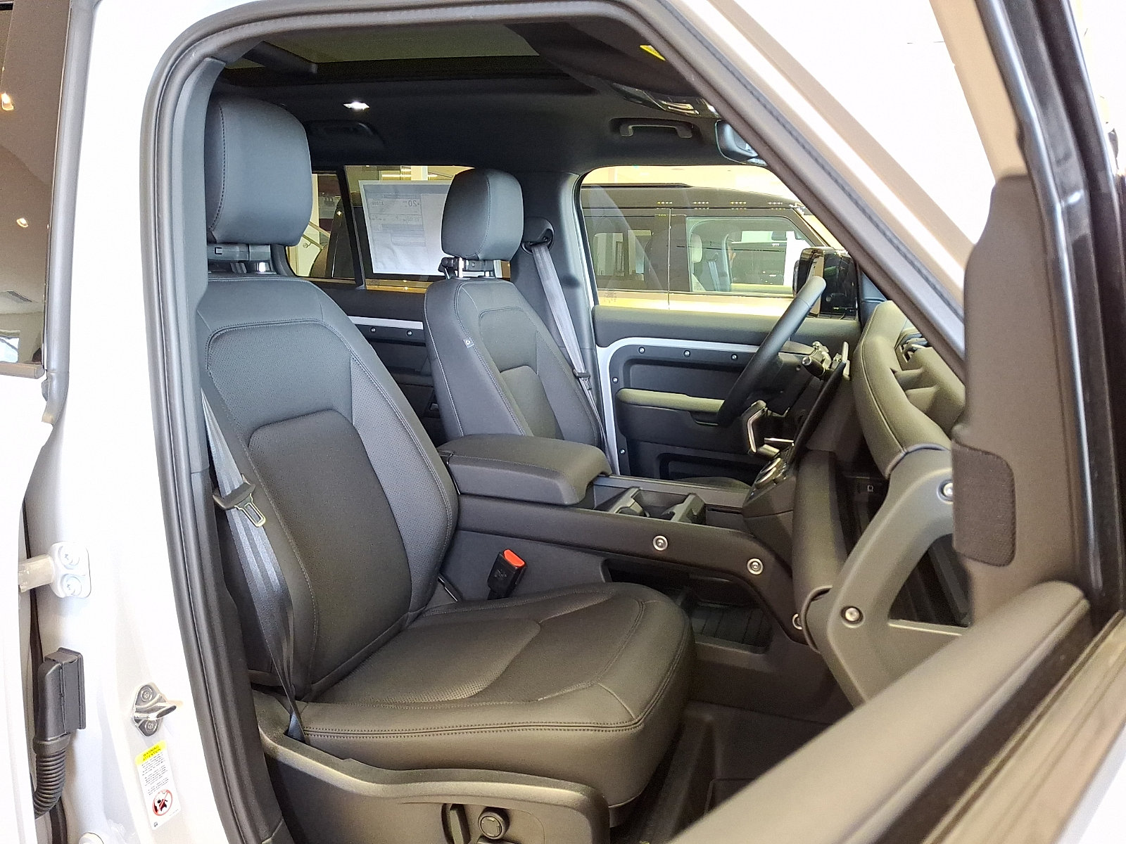 New 2026 Land Rover Defender 110 S AWD/4WD image 3