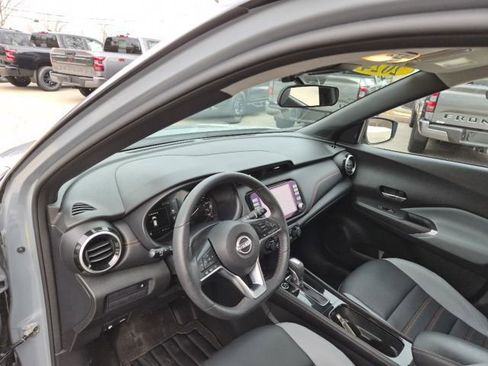 Used 2024 Nissan Kicks SR w/ SR Premium Package image 13