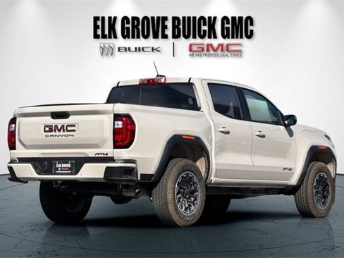 New 2026 GMC Canyon AT4 w/ Off-Road Front Bumper Package image 4