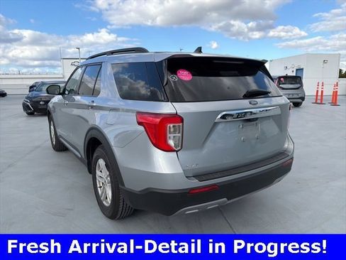 Used 2024 Ford Explorer XLT w/ Equipment Group 202A image 17
