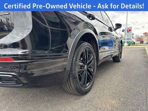 Certified 2022 Volkswagen Tiguan SE R-Line AWD/4WD image 7