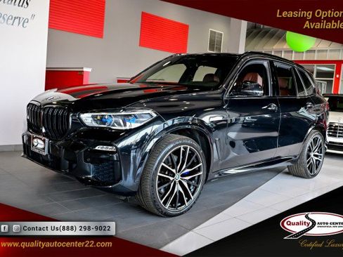 Used 2021 BMW X5 xDrive40i w/ M Sport Package image 1