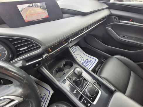 Used 2020 MAZDA MAZDA3 Sedan w/ Black Accent Package image 14