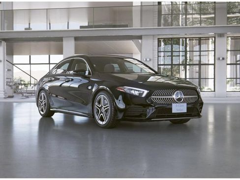 Used 2020 Mercedes-Benz A 220 4MATIC image 11
