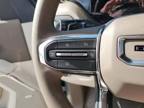 New 2026 GMC Yukon Denali RWD image 28