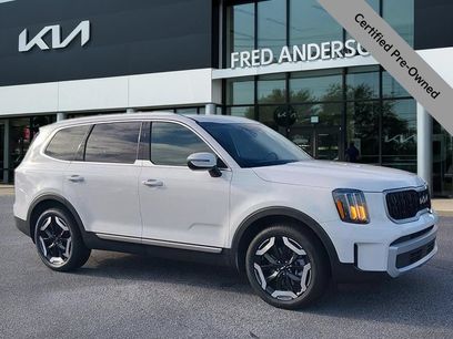 Certified 2024 Kia Telluride EX w/ EX Captain's Chair Package