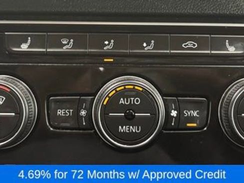 Used 2022 Volkswagen Atlas SEL image 33