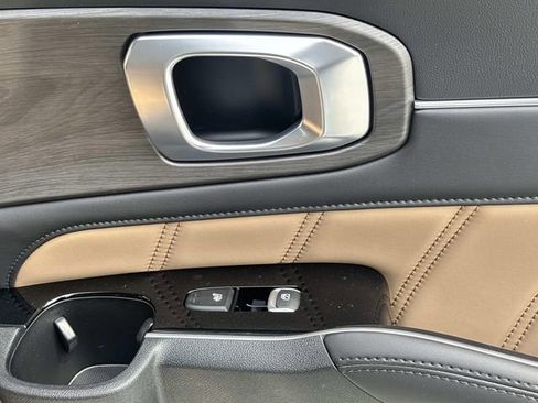 New 2026 Kia Sorento SX Prestige image 17
