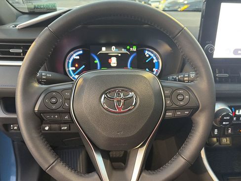 Certified 2025 Toyota RAV4 XSE w/ Weather Package AWD/4WD image 20