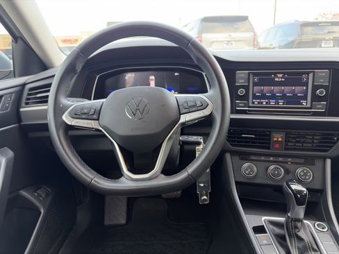 Used 2024 Volkswagen Jetta S image 12