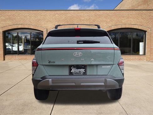 New 2026 Hyundai Kona SEL Premium image 4