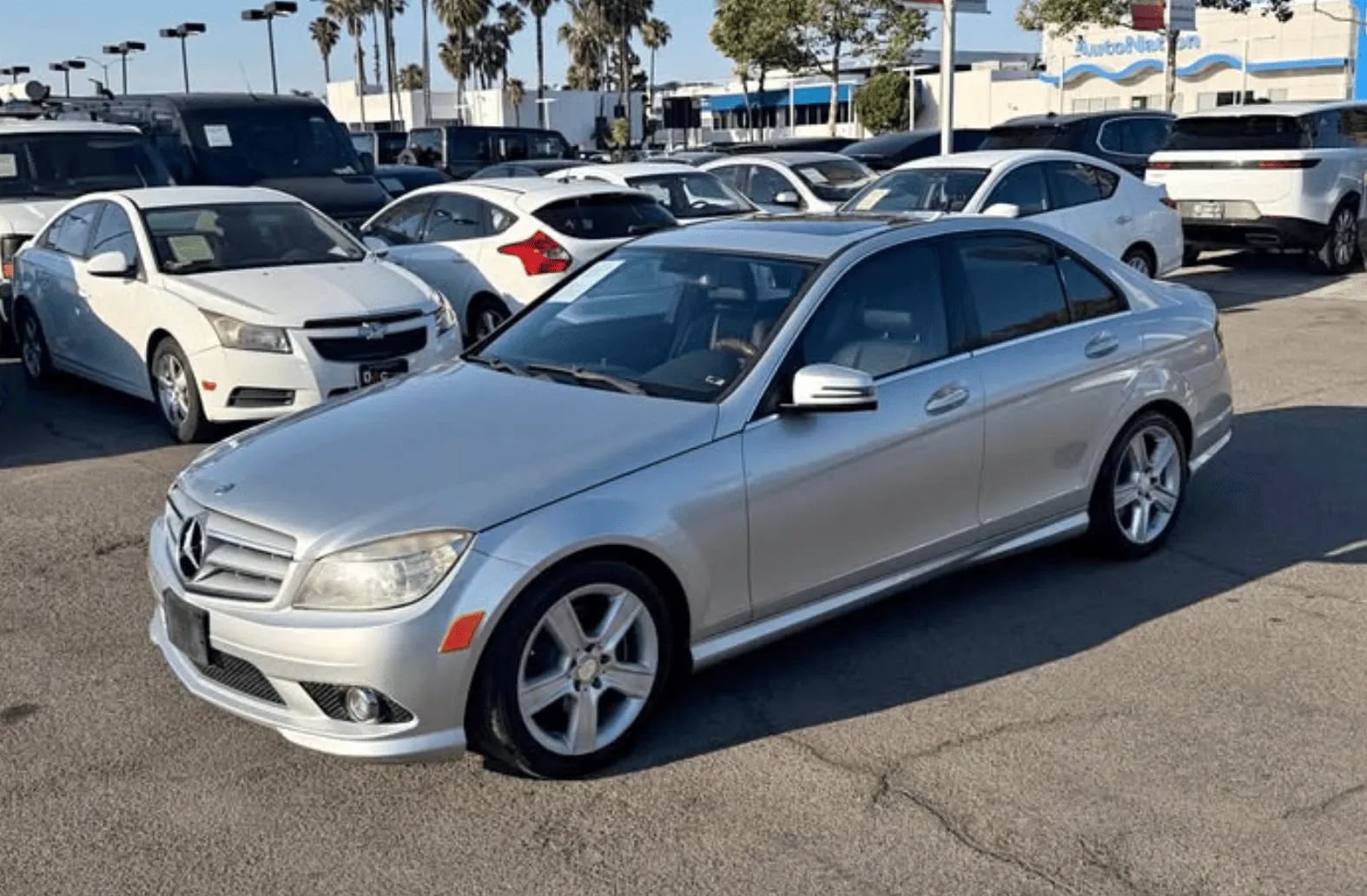 Used 2010 Mercedes-Benz C 300 Sedan image 2