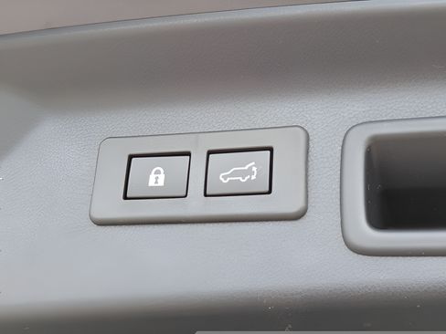 Used 2026 Subaru Forester Touring AWD/4WD image 13