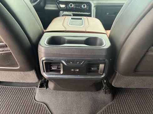Used 2022 GMC Sierra 1500 Denali Ultimate image 21