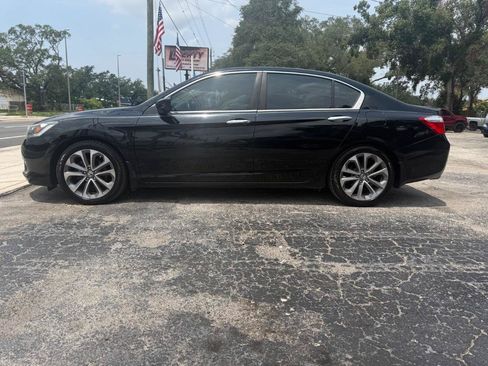 Used 2013 Honda Accord Sport image 2
