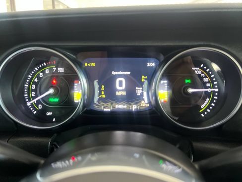 Used 2023 Jeep Wrangler Unlimited Sahara w/ Cold Weather Group AWD/4WD image 61