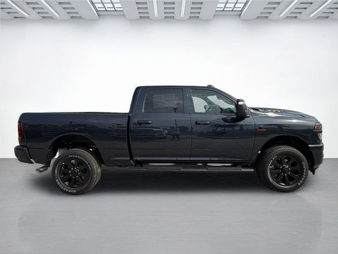 New 2026 RAM 2500 Tradesman AWD/4WD image 2