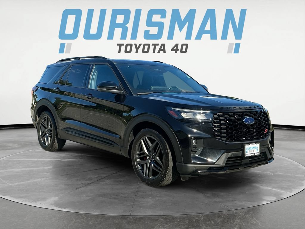 Used 2025 Ford Explorer ST AWD/4WD image 1