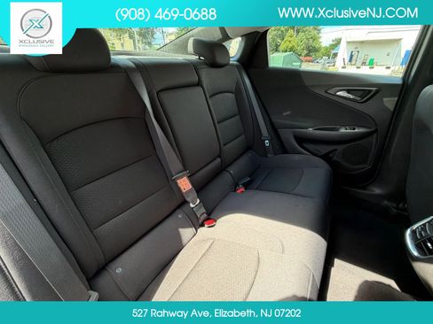 Used 2023 Chevrolet Malibu LT w/ Driver Confidence Package FWD image 19