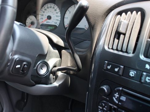 Used 2007 Dodge Grand Caravan SXT FWD image 8