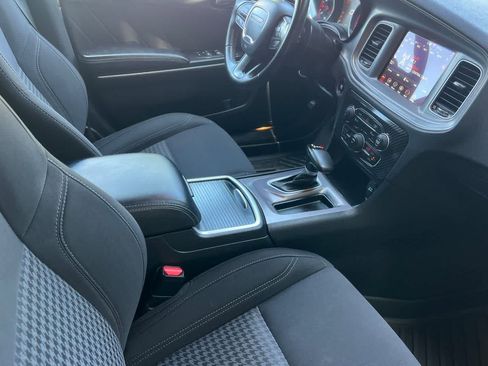 Used 2023 Dodge Charger SXT RWD image 18