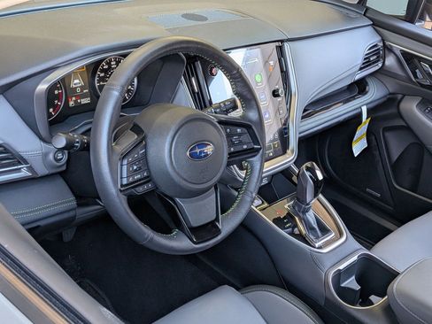 Used 2025 Subaru Outback Onyx Edition w/ Popular Package #2 image 4