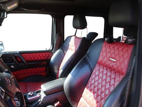 Used 2015 Mercedes-Benz G 63 AMG 4MATIC image 19