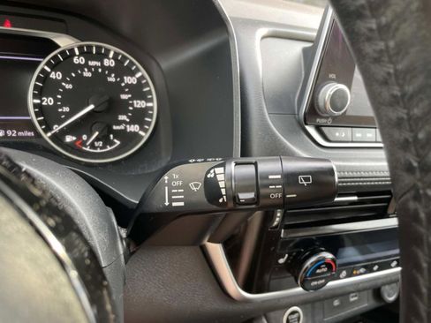 Used 2021 Nissan Rogue SV w/ Premium Package FWD image 26