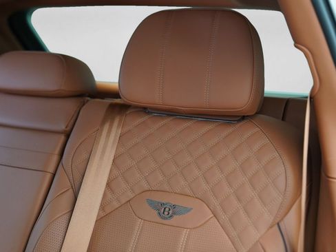 Used 2022 Bentley Bentayga Speed AWD/4WD image 24