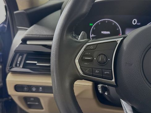 Used 2023 Acura MDX SH-AWD image 23