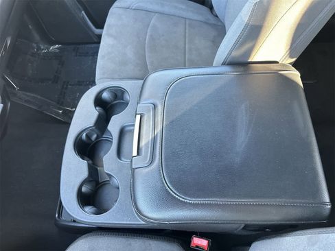 Used 2024 RAM 2500 Big Horn image 16