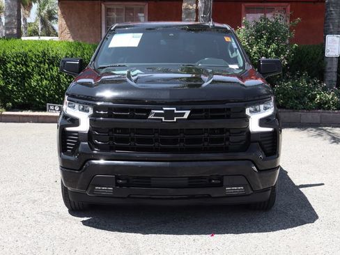 Used 2023 Chevrolet Silverado 1500 RST w/ Convenience Package II AWD/4WD image 3