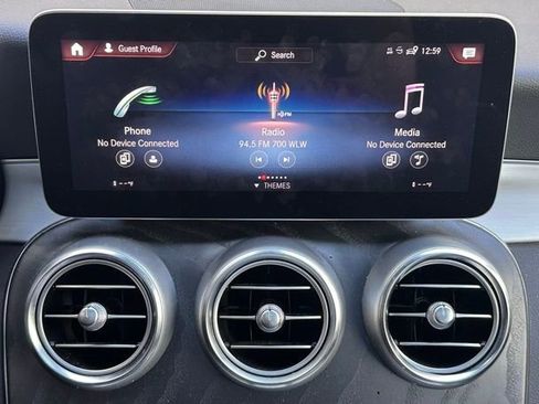 Used 2022 Mercedes-Benz GLC 300 4MATIC image 11