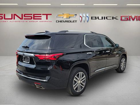 Used 2023 Chevrolet Traverse High Country w/ LPO, Floor Liner Package image 42