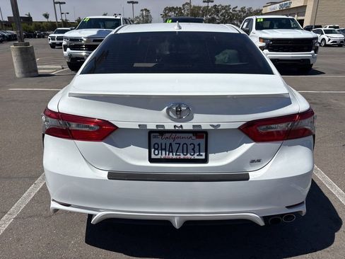 Used 2019 Toyota Camry SE w/ Protection Package (Q2) image 4
