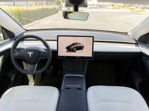 Used 2023 Tesla Model Y Standard Sport Utility 4D image 23