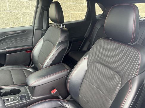 Used 2023 Ford Escape ST-Line Select w/ Tech Pack #2 image 36