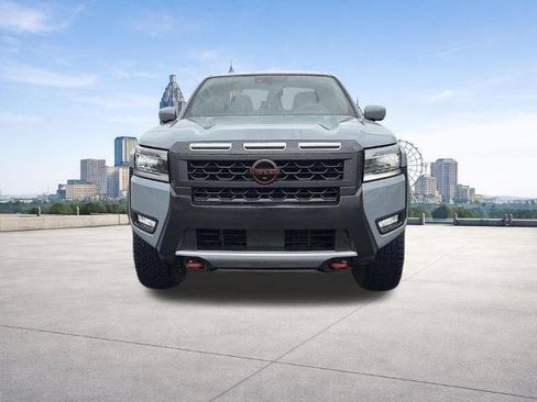 Certified 2025 Nissan Frontier PRO-4X w/ Pro Convenience Package AWD/4WD image 8