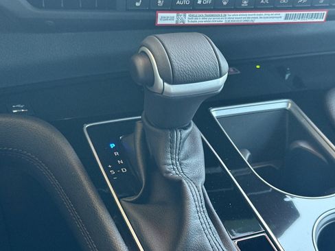 New 2026 Toyota Sienna Platinum AWD/4WD image 25