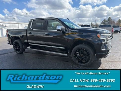 New 2026 Chevrolet Silverado 1500 High Country AWD/4WD image 1