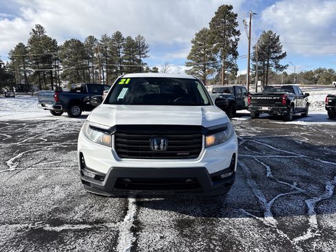 Used 2021 Honda Ridgeline Sport image 4