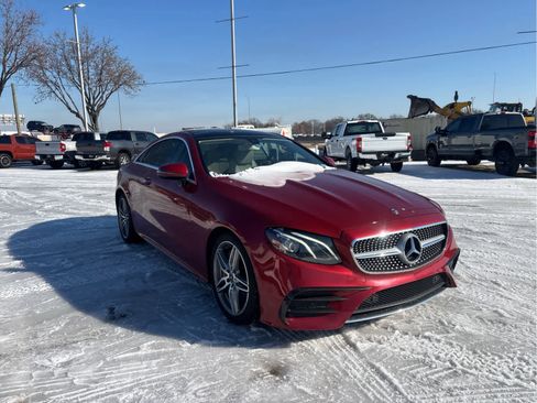 Used 2018 Mercedes-Benz E 400 E 400 image 2